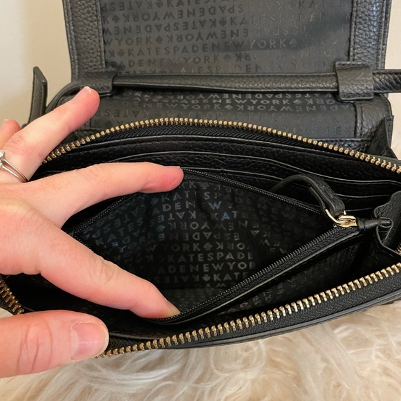Kate Spade Chester Street Avie Crossbody bag - Picture 16 of 16
